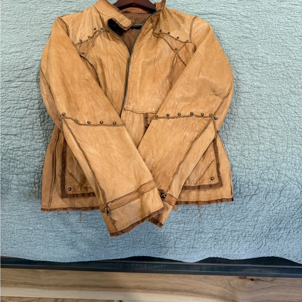 Elegant Tan Leather Jacket for Women